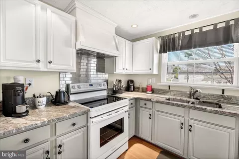 Kitchen - Undisclosed, Frederick, MD 21703 photo 5 of 6