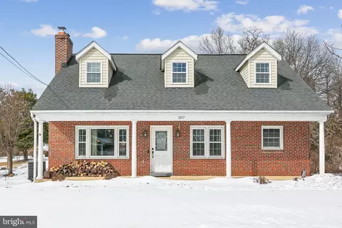 207 Broad St, Middletown, MD 21769