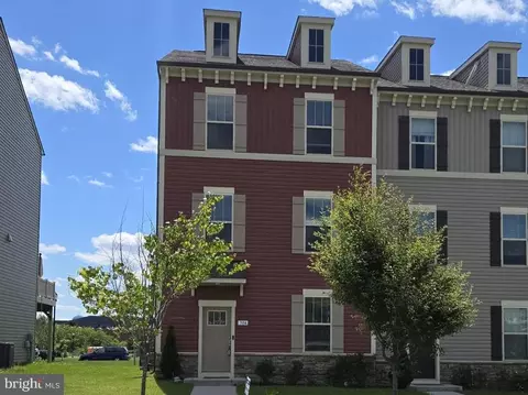 304 Faversham Pl, Frederick, MD 21701
