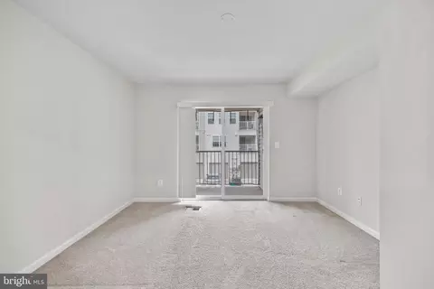 Living - 5936 Forum Sq, Frederick, MD 21703 photo 1 of 1