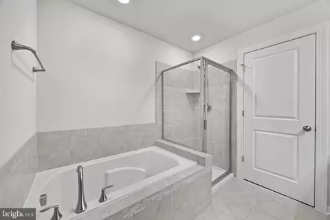 Entry Way - 5936 Forum Sq, Frederick, MD 21703 photo 8 of 8