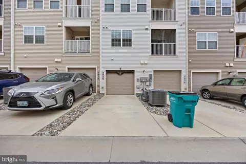 Exterior - 5936 Forum Sq, Frederick, MD 21703 photo 2 of 7