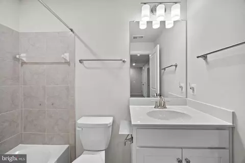 Entry Way - 5936 Forum Sq, Frederick, MD 21703 photo 7 of 8