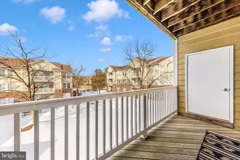 Exterior - 8205 Blue Heron Dr #2B, Frederick, MD 21701 photo 1 of 4