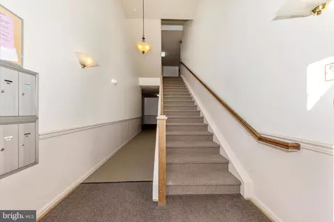 Entry Way - 8205 Blue Heron Dr #2B, Frederick, MD 21701 photo 2 of 4