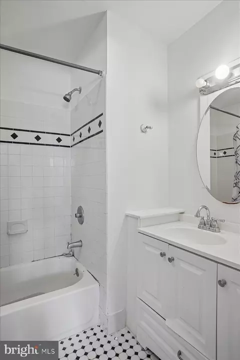 124 Key Pkwy, Frederick, MD 21702 photo 24