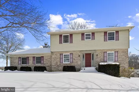 7823 Timmons Rd, Union Bridge, MD 21791