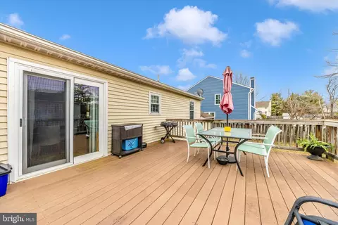 Exterior - 1191 Codorus St, Frederick, MD 21702 photo 3 of 4