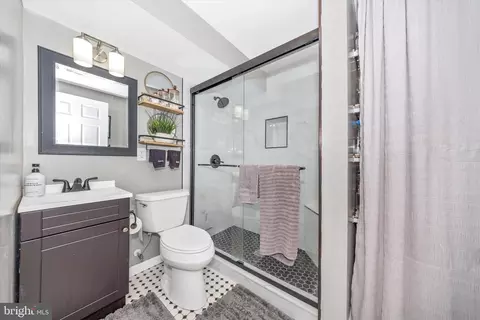 Bath - 1191 Codorus St, Frederick, MD 21702 photo 2 of 2