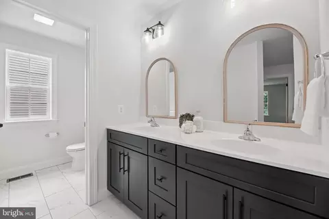 Bath - 1823 Colt Ln, Frederick, MD 21702 photo 2 of 2