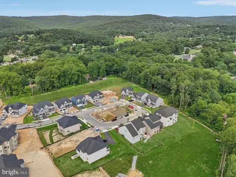View/Area - 1823 Colt Ln, Frederick, MD 21702 photo 7 of 14
