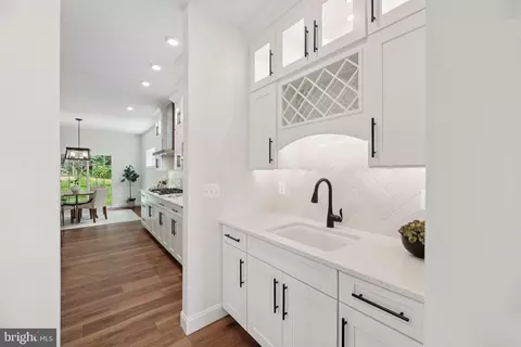 Entry Way - 1823 Colt Ln, Frederick, MD 21702 photo 5 of 13