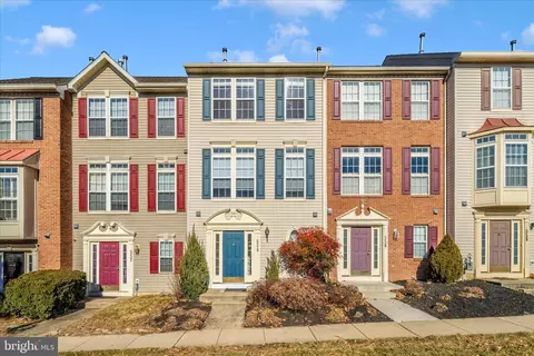 554 Eisenhower Dr, Frederick, MD 21703