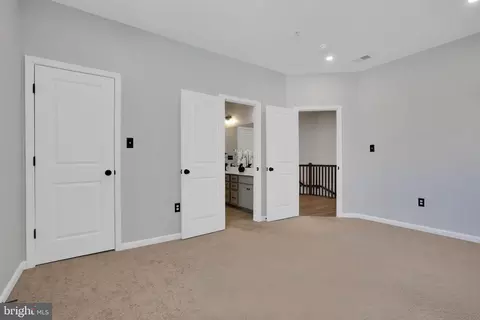 Entry Way - 5719 Hawk Ridge Rd, Frederick, MD 21704 photo 19 of 25