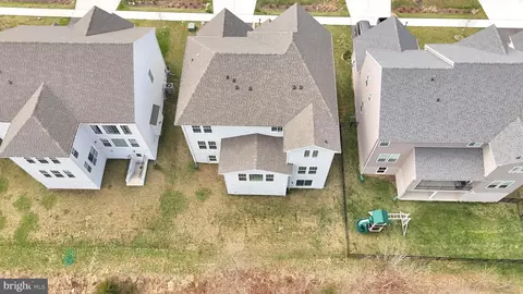 View/Area - 5719 Hawk Ridge Rd, Frederick, MD 21704 photo 7 of 10