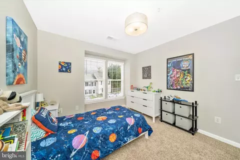 Bedroom - 9521 Bellhaven Ct, Frederick, MD 21701 photo 10 of 14