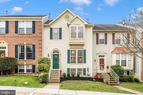 9521 Bellhaven Ct, Frederick, MD 21701
