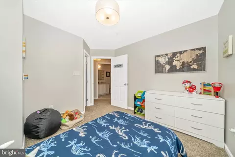 Bedroom - 9521 Bellhaven Ct, Frederick, MD 21701 photo 7 of 14