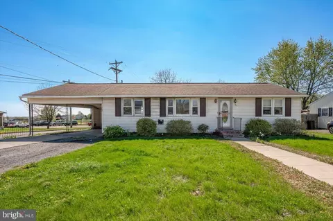 706 E Main St, Thurmont, MD 21788