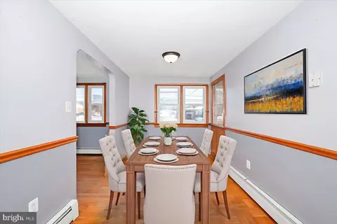 Dining - 706 E Main St, Thurmont, MD 21788 photo 1 of 1