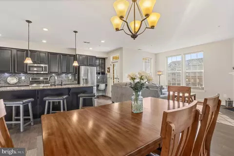 Dining - 6467 Alan Linton Blvd E, Frederick, MD 21703 photo 2 of 3