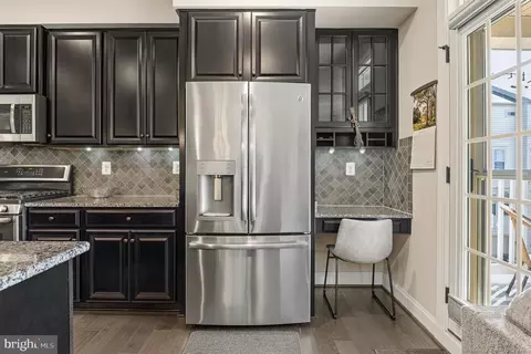 Kitchen - 6467 Alan Linton Blvd E, Frederick, MD 21703 photo 3 of 4