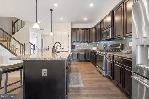 Entry Way - 6467 Alan Linton Blvd E, Frederick, MD 21703 photo 10 of 16