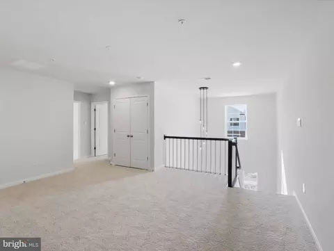 Entry Way - 485 Hanson St, Frederick, MD 21701 photo 8 of 9