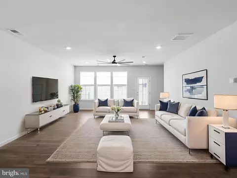 Living - 485 Hanson St, Frederick, MD 21701 photo 1 of 4