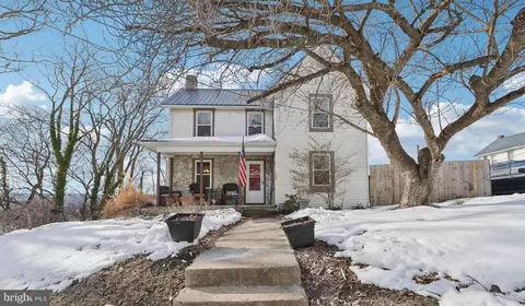 519 N Maple Ave, Brunswick, MD 21716