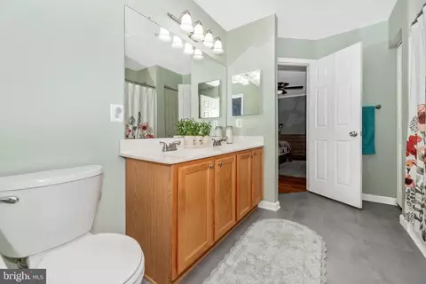 Entry Way - 617 Hollowstone Rd, Frederick, MD 21703 photo 1 of 2
