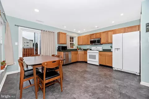 Kitchen - 617 Hollowstone Rd, Frederick, MD 21703 photo 3 of 3