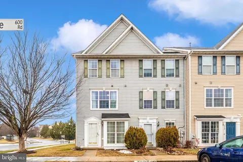 Exterior - 617 Hollowstone Rd, Frederick, MD 21703 photo 1 of 2
