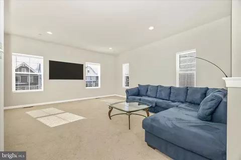Living - 1310 Pedigree St, Frederick, MD 21702 photo 1 of 5