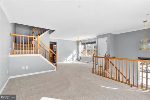 5636 Ashburn Ter, Frederick, MD 21703 photo 9