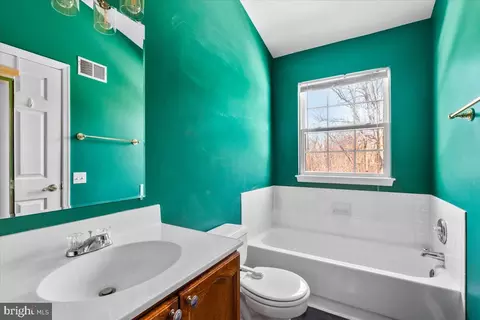 5636 Ashburn Ter, Frederick, MD 21703 photo 28