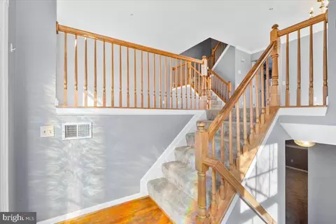 5636 Ashburn Ter, Frederick, MD 21703 photo 6
