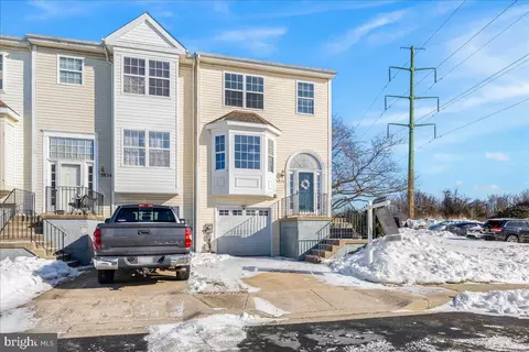 5636 Ashburn Ter, Frederick, MD 21703 photo 3