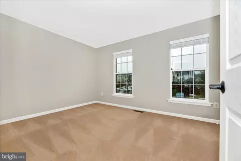 Bedroom - 607 Hollowstone Rd, Frederick, MD 21703 photo 1 of 5
