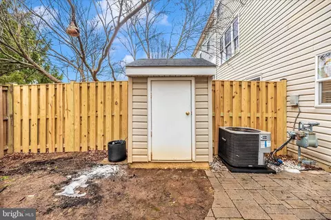 Exterior - 607 Hollowstone Rd, Frederick, MD 21703 photo 8 of 14