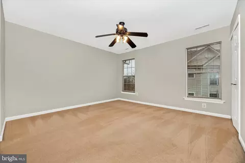 Bedroom - 607 Hollowstone Rd, Frederick, MD 21703 photo 4 of 5