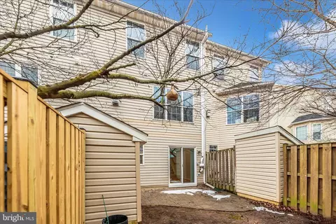 Exterior - 607 Hollowstone Rd, Frederick, MD 21703 photo 3 of 14