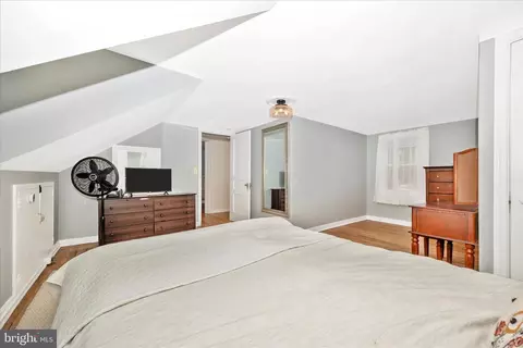 Bedroom - 633 Lee Pl, Frederick, MD 21702 photo 6 of 7