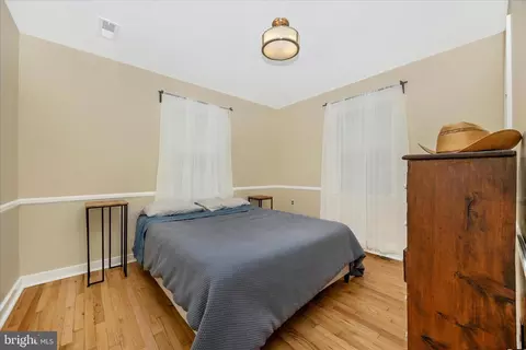 Bedroom - 633 Lee Pl, Frederick, MD 21702 photo 1 of 7