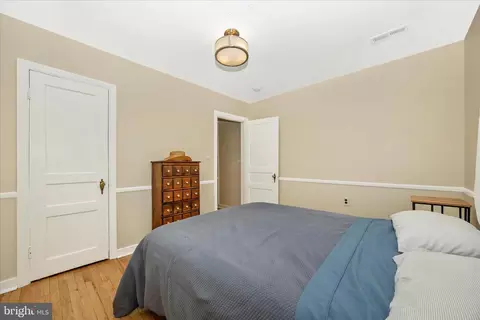 Bedroom - 633 Lee Pl, Frederick, MD 21702 photo 3 of 7