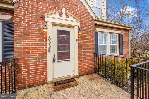 Exterior - 633 Lee Pl, Frederick, MD 21702 photo 3 of 13