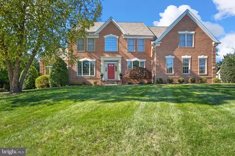 24 Woodmere Cir, Middletown, MD 21769