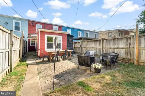 Exterior - 229 E 5th St, Frederick, MD 21701 photo 6 of 15