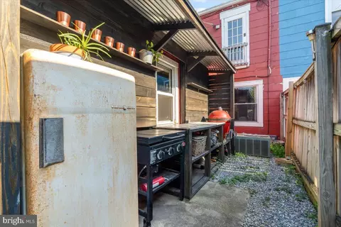 Exterior - 229 E 5th St, Frederick, MD 21701 photo 9 of 15