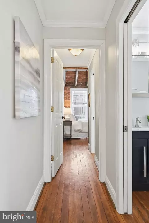 Entry Way - 8 W 7th St, Frederick, MD 21701 photo 1 of 1